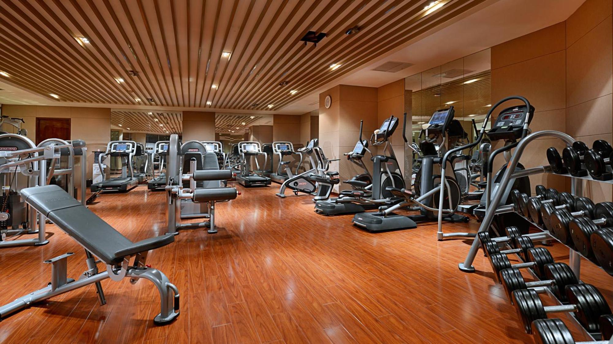 Crowne Plaza Zhenjiang By Ihg Hotel Exterior photo